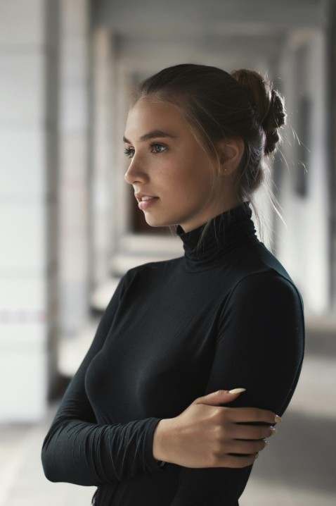 Model face